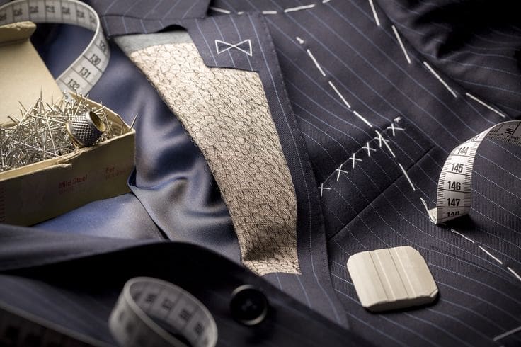 création de costume sur mesure