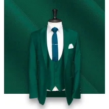 Ce costume de mariage vert intense offre un style audacieux