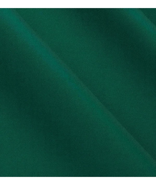 Ce costume de mariage vert intense offre un style audacieux