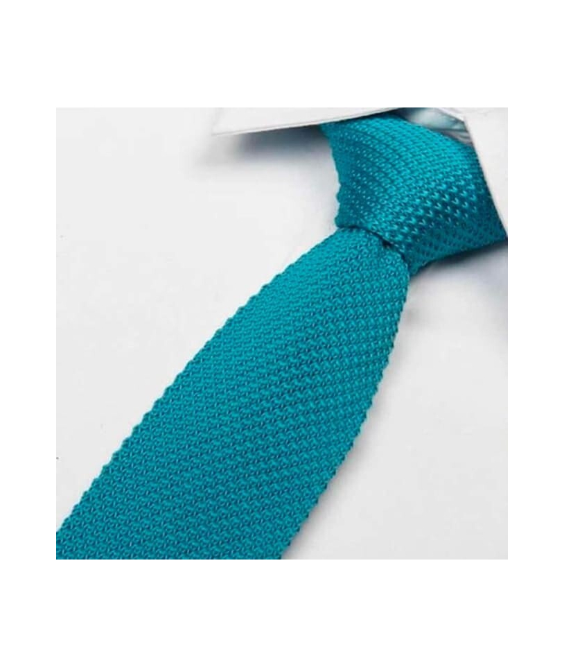 Cravate Tricot Bleu Turquoise : Élégance et Style Unique
