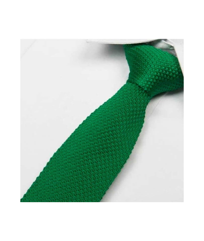 Cravate Tricot Vert Sapin : Élégance et Style Classique