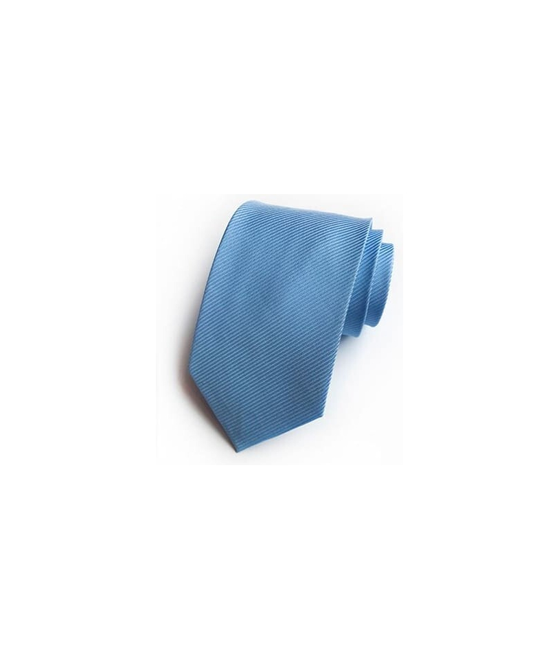 Cravate sur mesure bleu clair - Élégance et raffinement