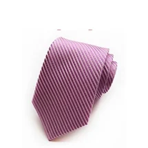 Cravate violet à fines rayures | Costume Privé Paris