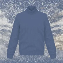 Pull col roulé torsade bleu moyen | Costume Privé Paris