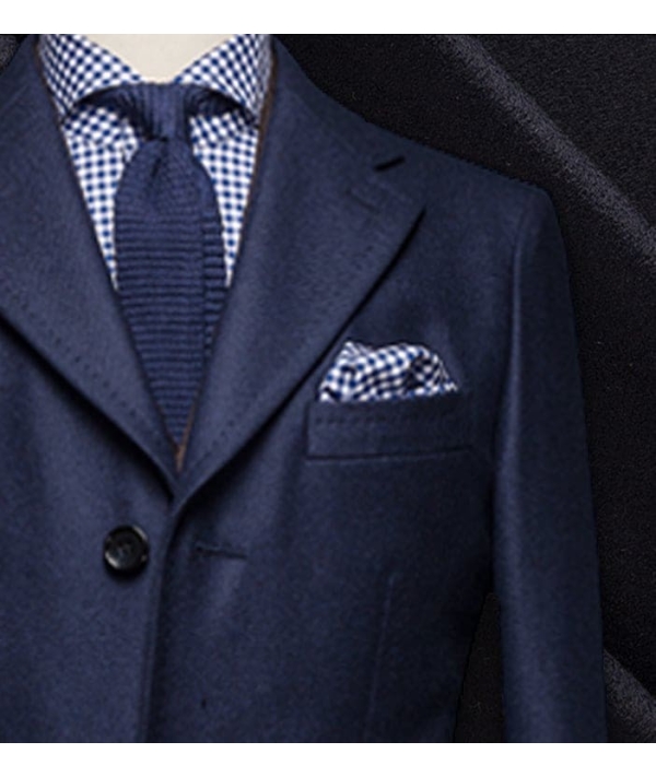 Manteau Bleu Nuit : Élégance et Chic pour l'Hiver