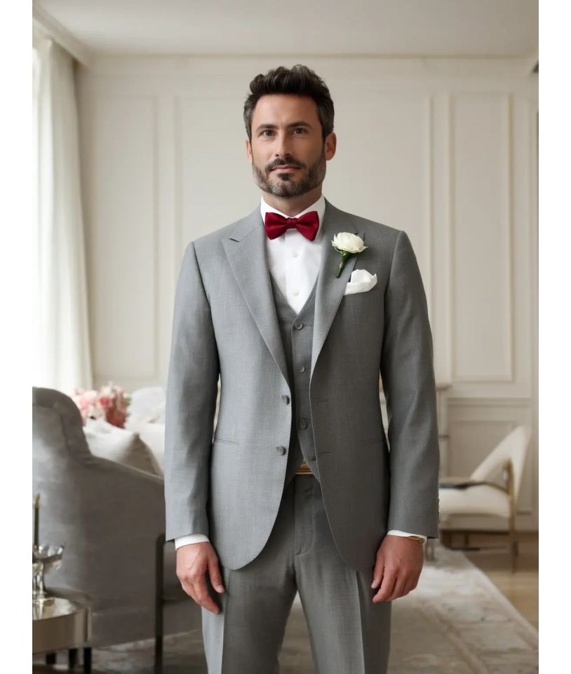 Costume Gris Argent 3 Pièces : Élégance et Style Assurés