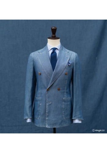 Le Blazer Croisé bleu denim allie élégance intemporelle et modernité