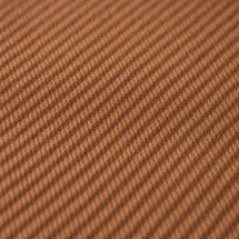 Costume mariage terracotta — détail macro tissu