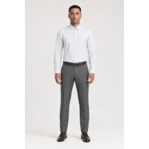 Chemise Coton Blanc — portée face — sur mesure — Costume Privé Paris