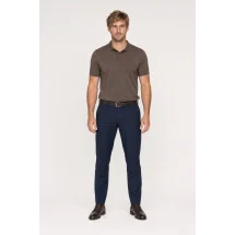 Pull polo manche courte marron — porté face — sur mesure — Costume Privé Paris