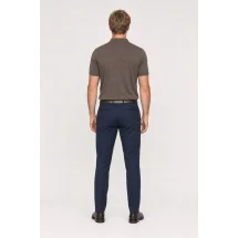 Pull polo manche courte marron — vue de dos porté