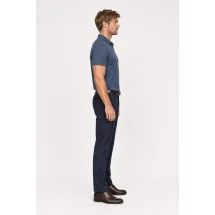 Pull polo manche courte bleu indigo — vue profil porté