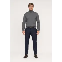 Pull col roulé gris — porté face — sur mesure — Costume Privé Paris