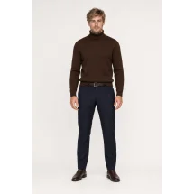Pull col roulé marron — porté face — sur mesure — Costume Privé Paris
