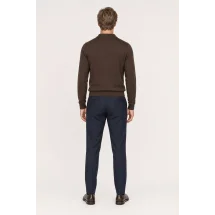 Pull polo manche longue marron — vue de dos porté