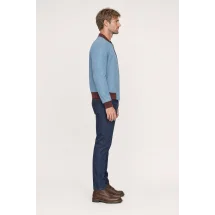 Blouson Suede bleu ciel MA1 Steve — vue profil porté