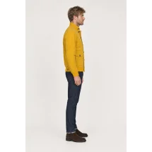 Blouson Nubuck jaune A1 Cary — vue profil porté