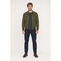 Blouson Nubuck vert olive A2 John — porté face — sur mesure — Costume Privé Paris