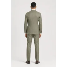 Costume mariage vert clair champêtre — vue de dos porté