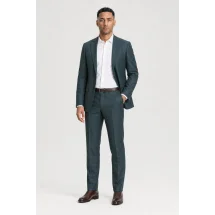 Costume mariage vert paon champêtre — porté décontracté veste ouverte