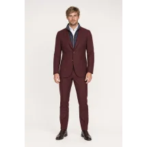 Veste bordeaux plastron amovible — porté face — sur mesure — Costume Privé Paris