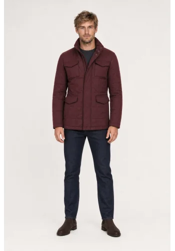 Parka matelassée bordeaux — porté face — sur mesure — Costume Privé Paris