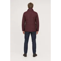Parka matelassée bordeaux — vue de dos porté