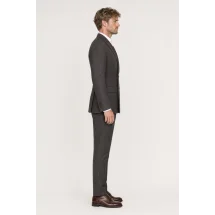 veste croisée gris rayures rouge — vue profil porté