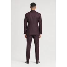 Costume mariage bordeaux — vue de dos porté