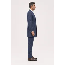 Redingote bleu — vue profil porté
