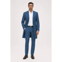 Redingote bleu indigo — porté décontracté veste ouverte