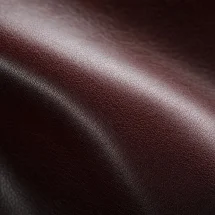 Chaussures derby bordeaux patiné — détail matière macro