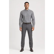 Chemise Denim Gris — portée face — sur mesure — Costume Privé Paris