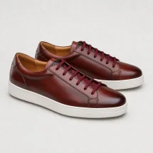 Baskets cuir bordeaux patiné — packshot — Costume Privé Paris