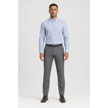 Chemise Lin Bleu Ciel — portée face — sur mesure — Costume Privé Paris