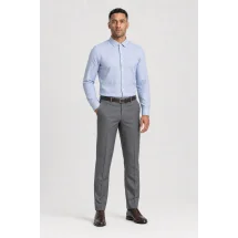 Chemise Lin Bleu Ciel — portée veste ouverte décontractée