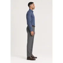 Chemise Bleu Foncé Oxford — vue profil portée