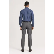 Chemise Bleu Foncé Oxford — vue de dos portée