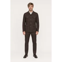 Saharienne Nubuck marron Roger — porté face — sur mesure — Costume Privé Paris