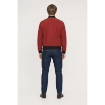 Blouson Suède rouge A1 Cary — vue de dos porté