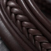 Bracelet triple Cuir Marron — détail matière macro
