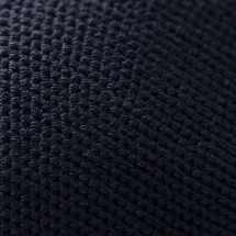Cravate Tricot Bleu Foncé — détail matière macro