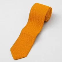 Cravate Tricot jaune doré — packshot — Costume Privé Paris