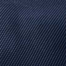 Costume Bleu sharkskin — détail macro tissu