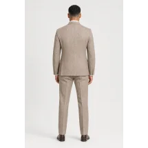 Blazer beige tweed été — vue de dos porté