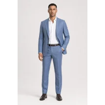 Blazer bleu clair croisé — porté décontracté veste ouverte