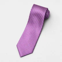 Cravate violet fines rayures — packshot — Costume Privé Paris