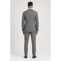 Costume Gris rayures foncées — vue de dos porté