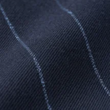 Costume Bleu Flanelle Rayures — détail macro tissu