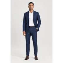 Costume Bleu faux-uni — porté décontracté veste ouverte